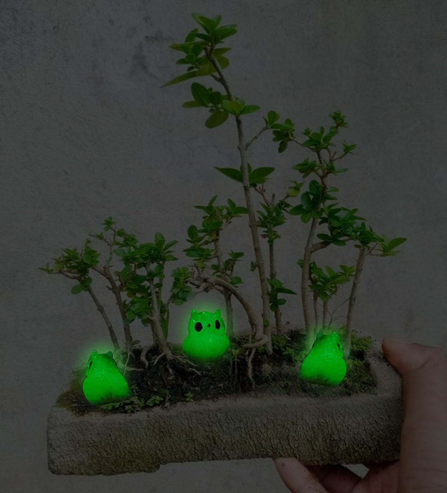 SparkleFab Luminous Mini Resin Animals 30 Pcs Tiny Resin Owls Glow in The Dark Perfect for Garden Miniatures Fairy Garden Accessories